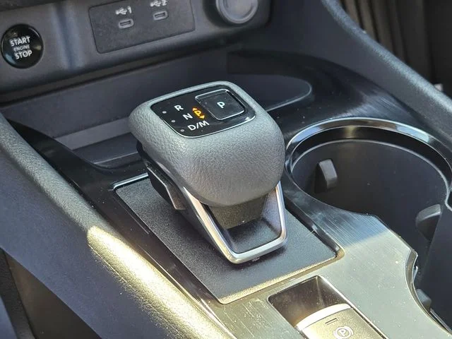 Used 2025 Beige/tan Nissan SV image 29