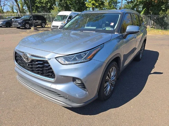 Used 2020 Blue Toyota Platinum image 1