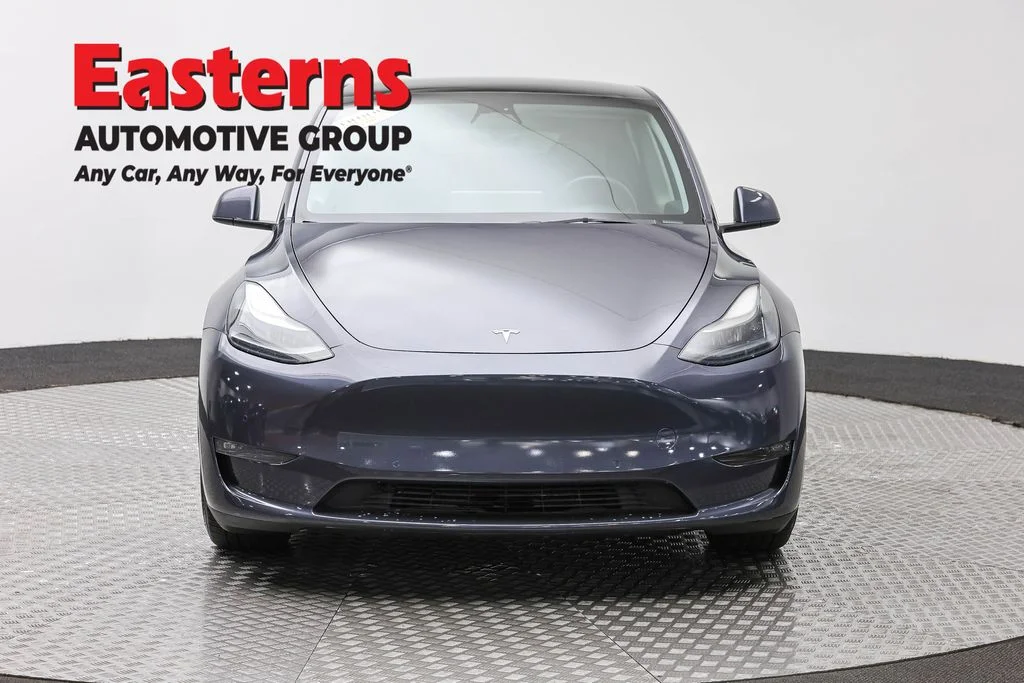 Used 2022 Gray Tesla Performance image 2