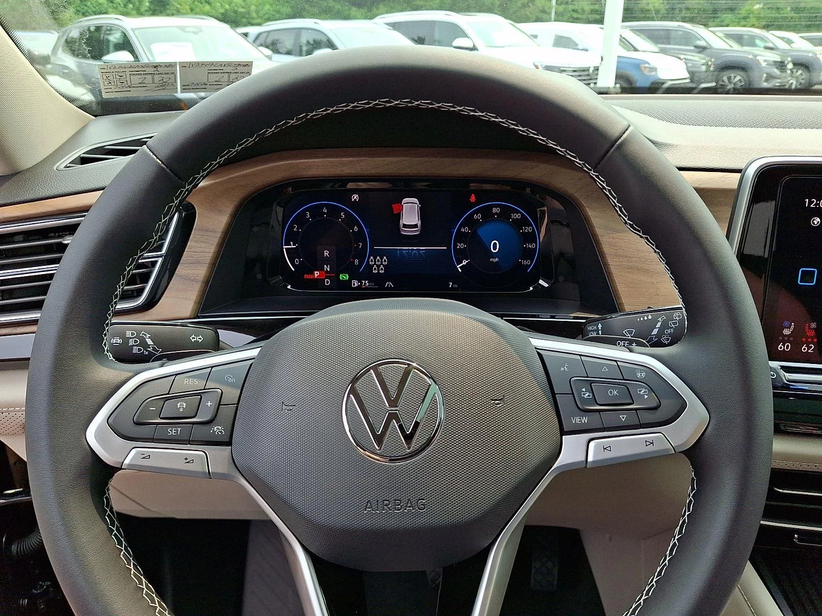 New 2026 2T2T/BLACKPEARL Volkswagen 2.0T SE w/Technology image 18