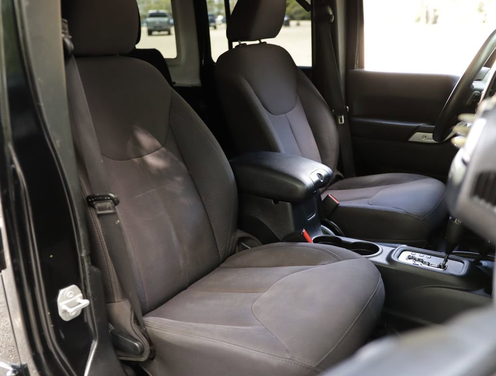 Used 2015 Black Jeep Sport image 23