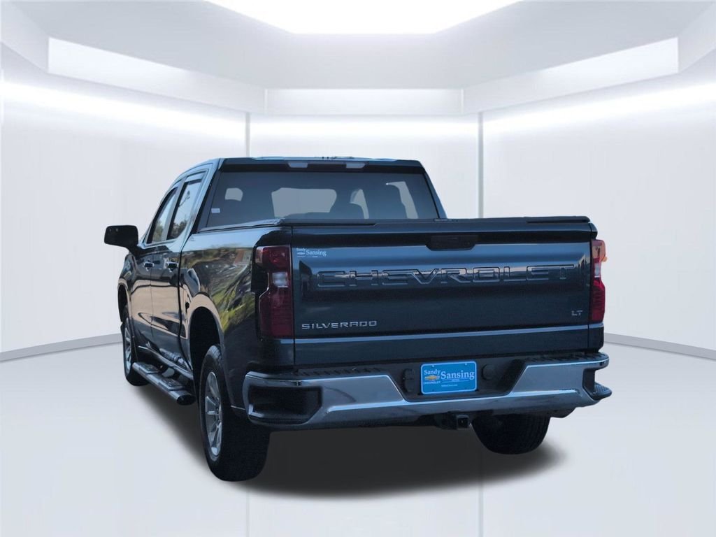 Used 2021 Blue Chevrolet LT image 3