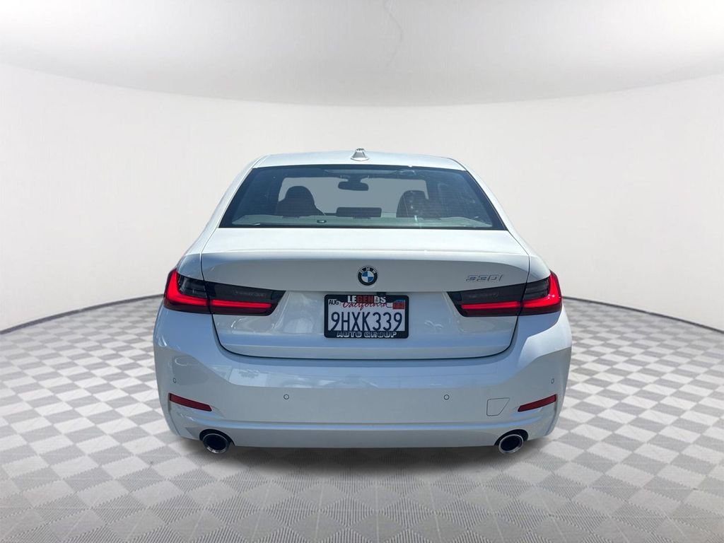 Used 2023 White BMW 330i image 5