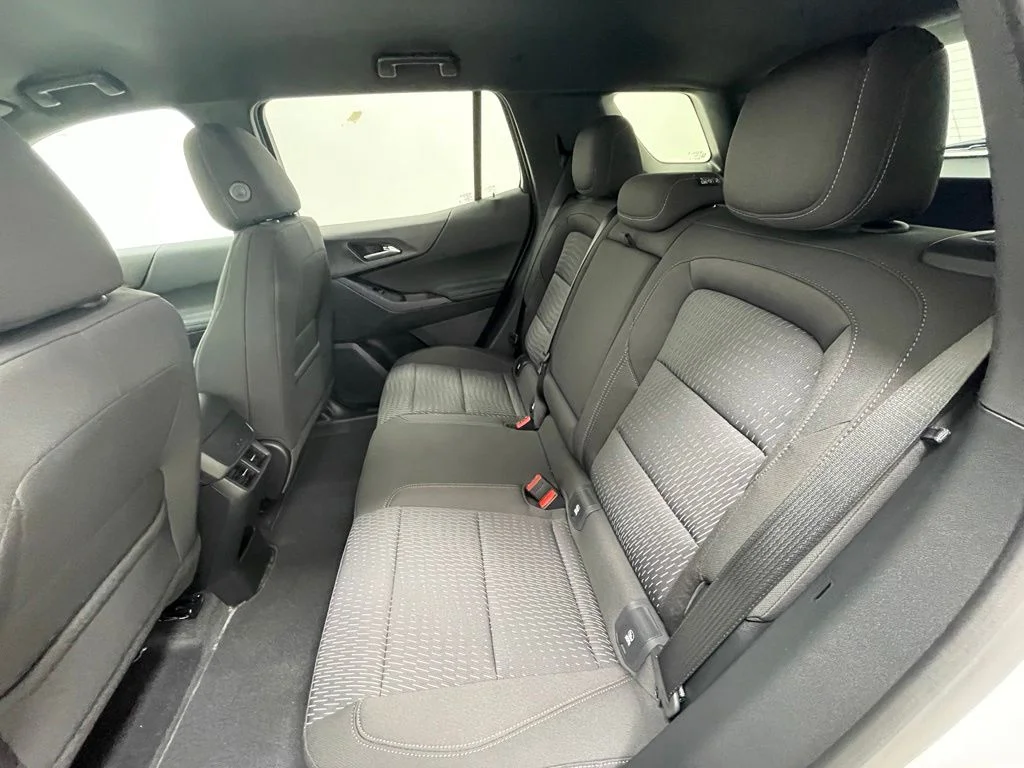 2026 Chevrolet Equinox LT - Photo 11