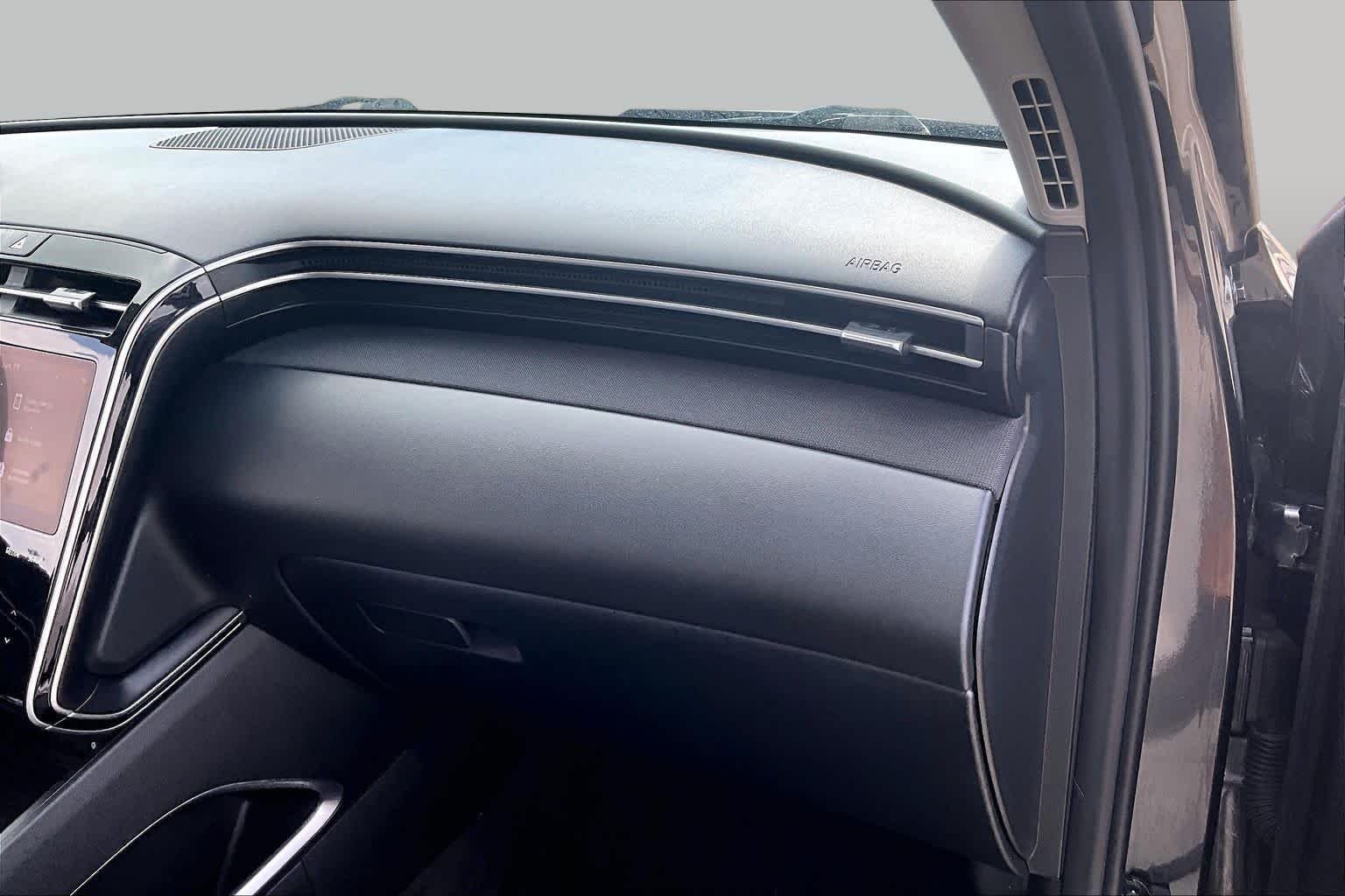 Used 2023 Portofino Gray Hyundai Limited image 17