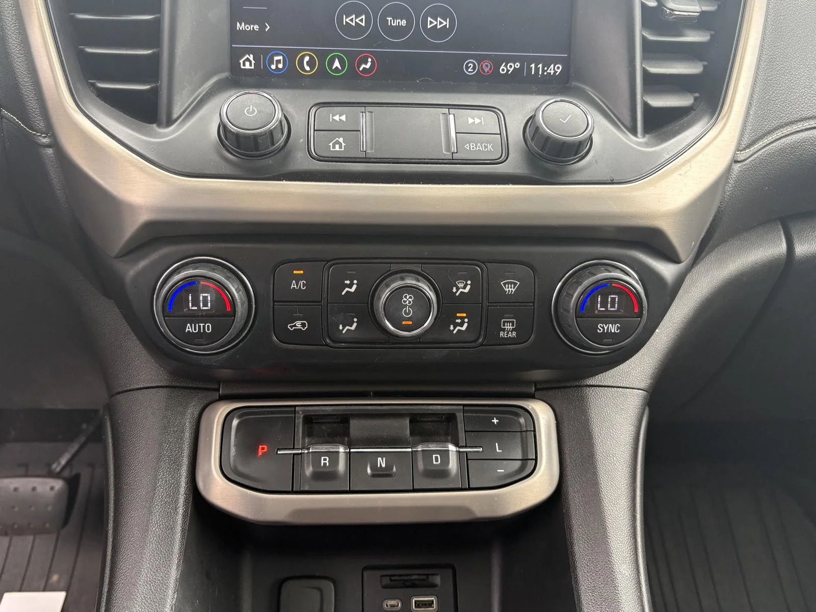Used 2022 Midnight Blue Metallic GMC Denali image 10