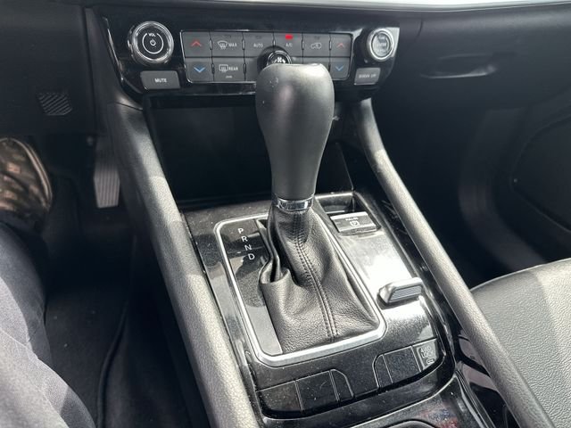 Used 2025 Red Jeep Limited image 24
