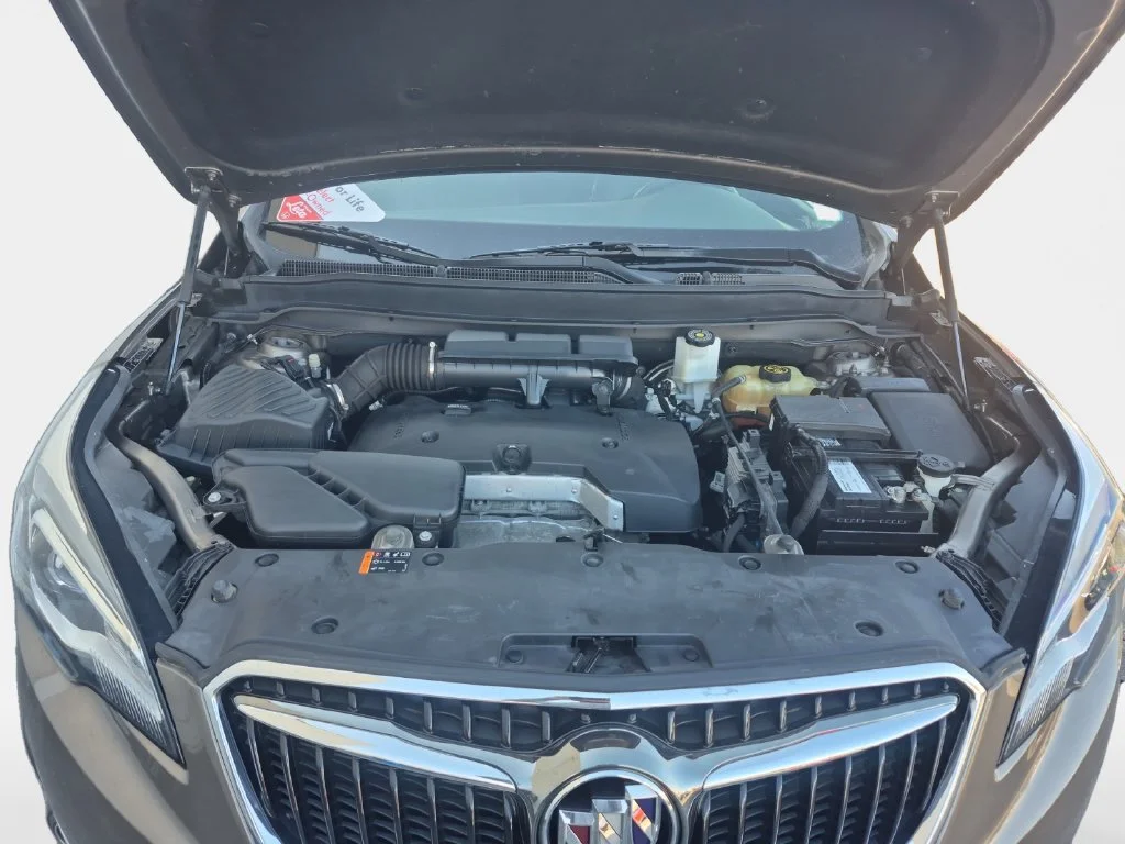 Used 2019 Brown Buick Essence image 23