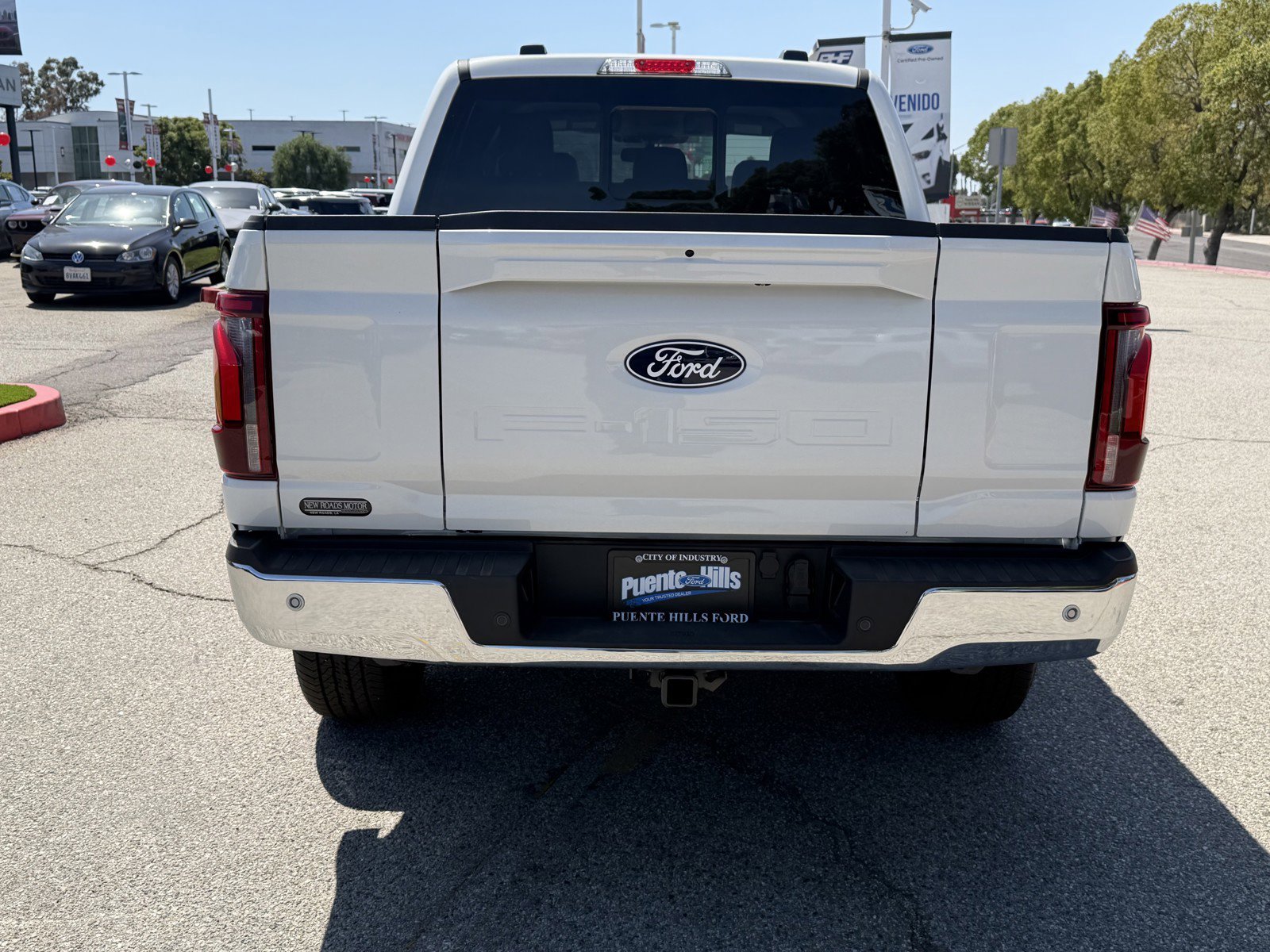 New 2025 Star White Metallic Tri-Coat Ford Lariat® image 5