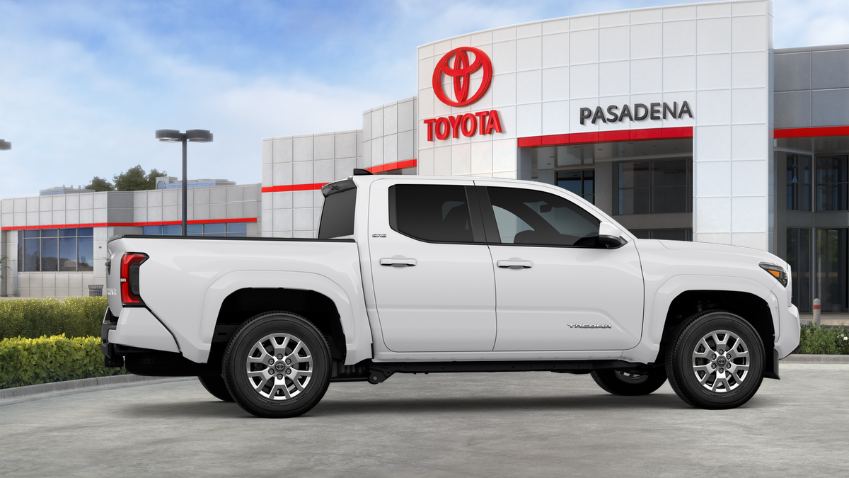 New 2026 Ice Cap Toyota SR5 image 39