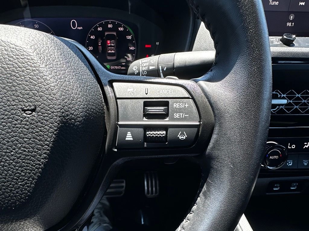 Used 2023  Honda Sport-L image 29