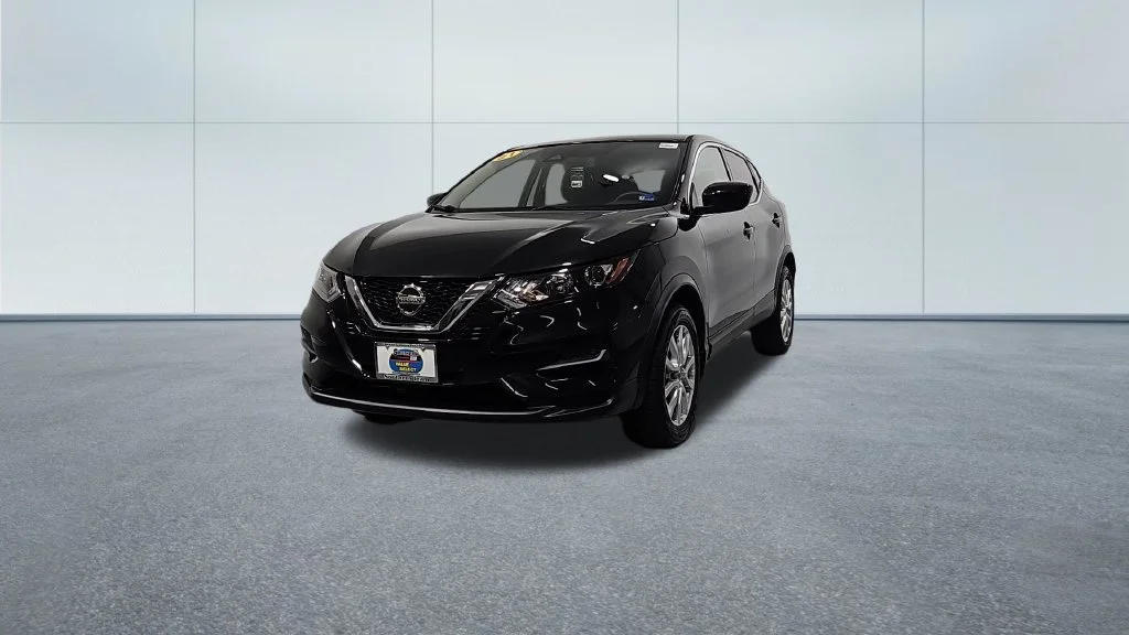 Used 2021 Black Nissan S image 1