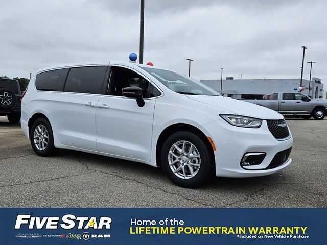 2026 Chrysler Pacifica