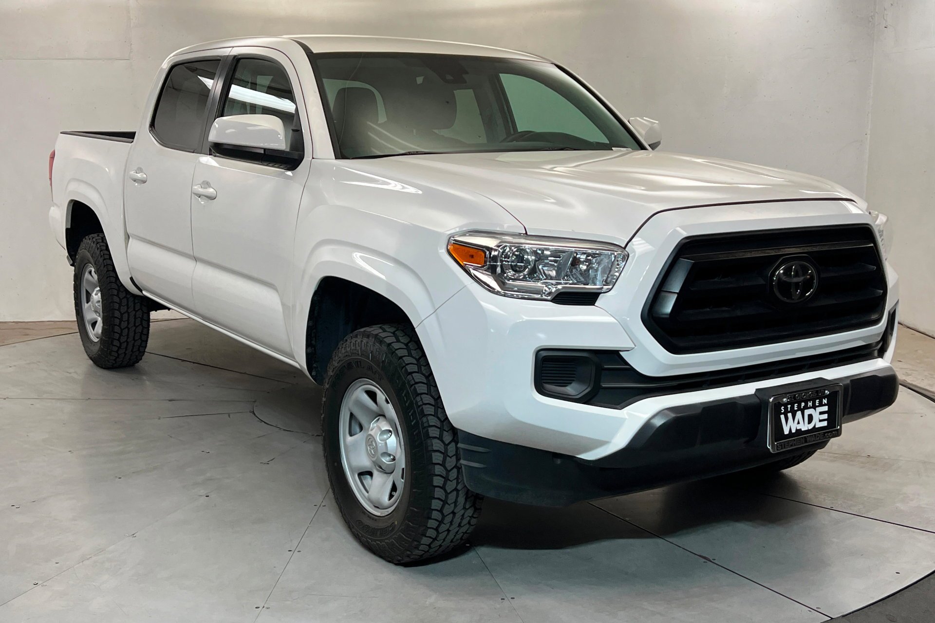 2022 Toyota Tacoma SR - Photo 8