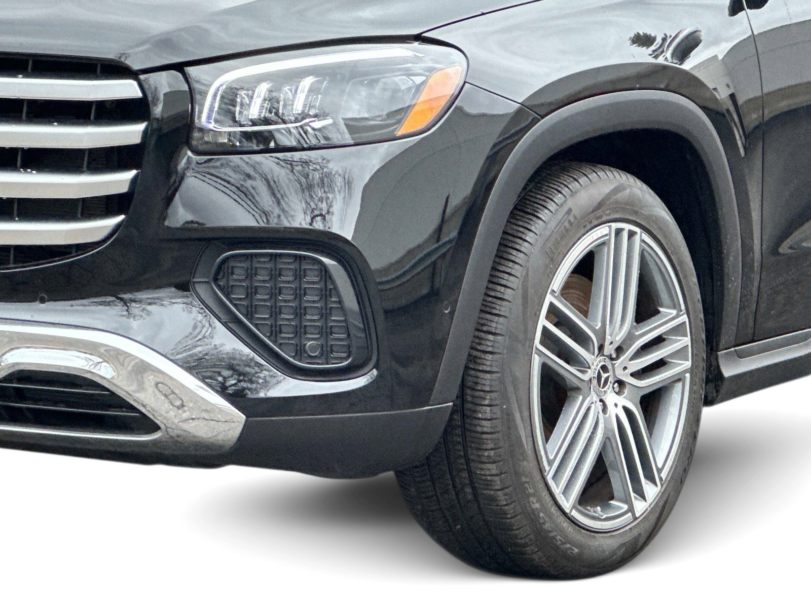 Certified Used 2025 Black Mercedes-Benz GLS 450 image 7