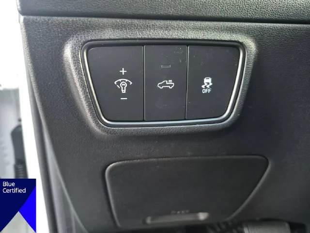 Used 2024 White Hyundai Limited image 17