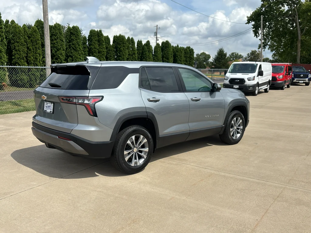 Used 2026 Sterling Gray Metallic Chevrolet AWD LT image 5