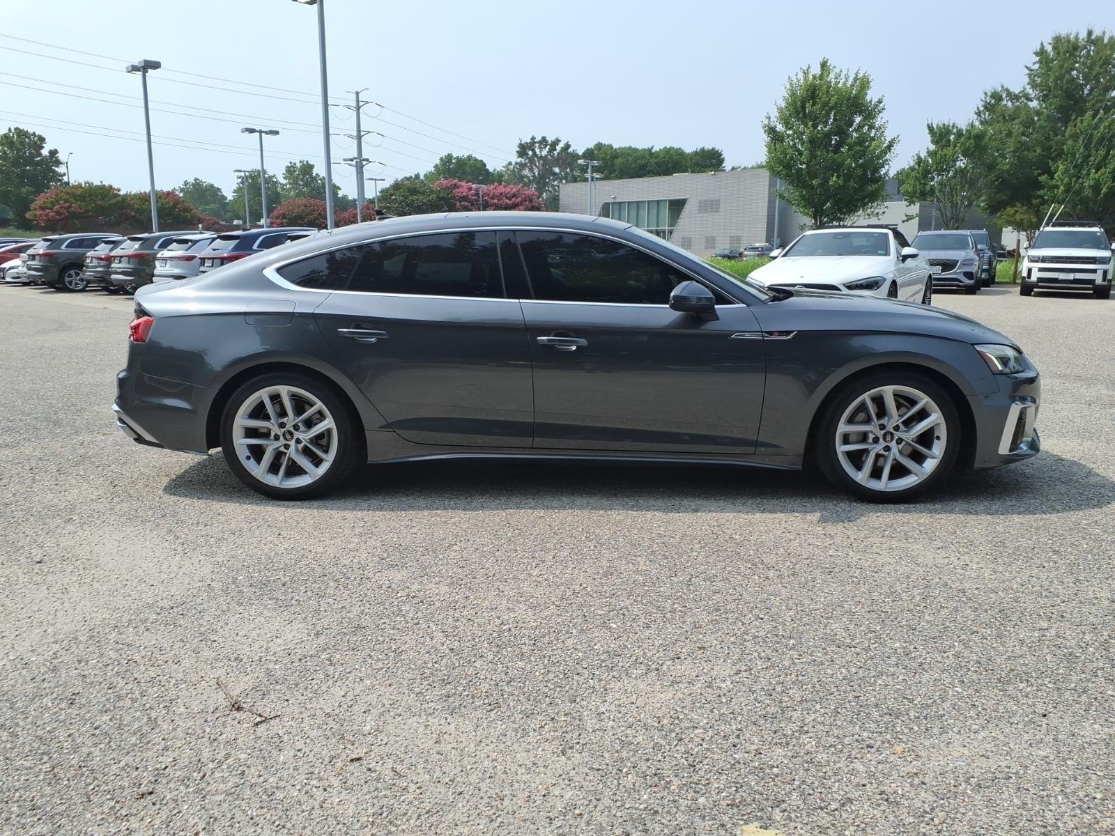 Used 2023 Daytona Gray Pearl Effect Audi S line Premium image 5
