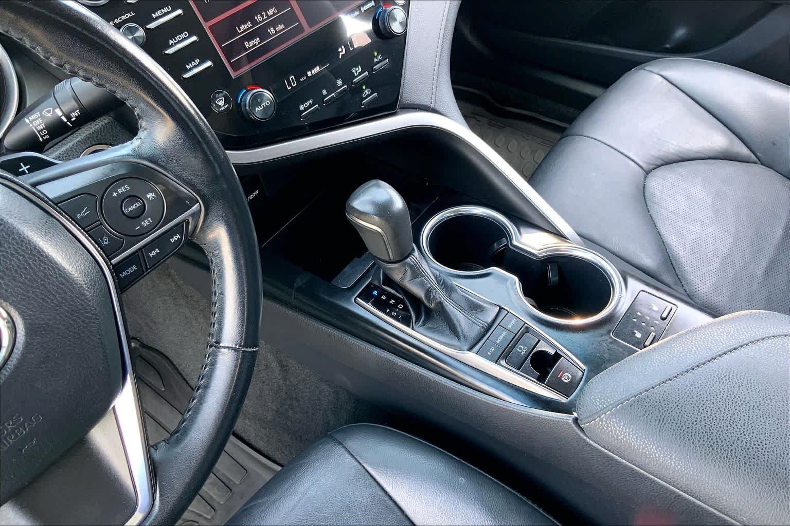 Used 2019 Midnight Black Metallic Toyota XSE image 16