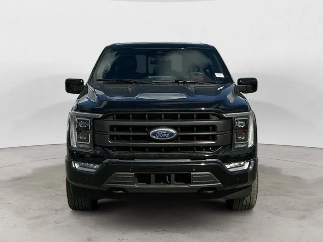 Used 2023 Agate Black Metallic Ford Lariat image 8