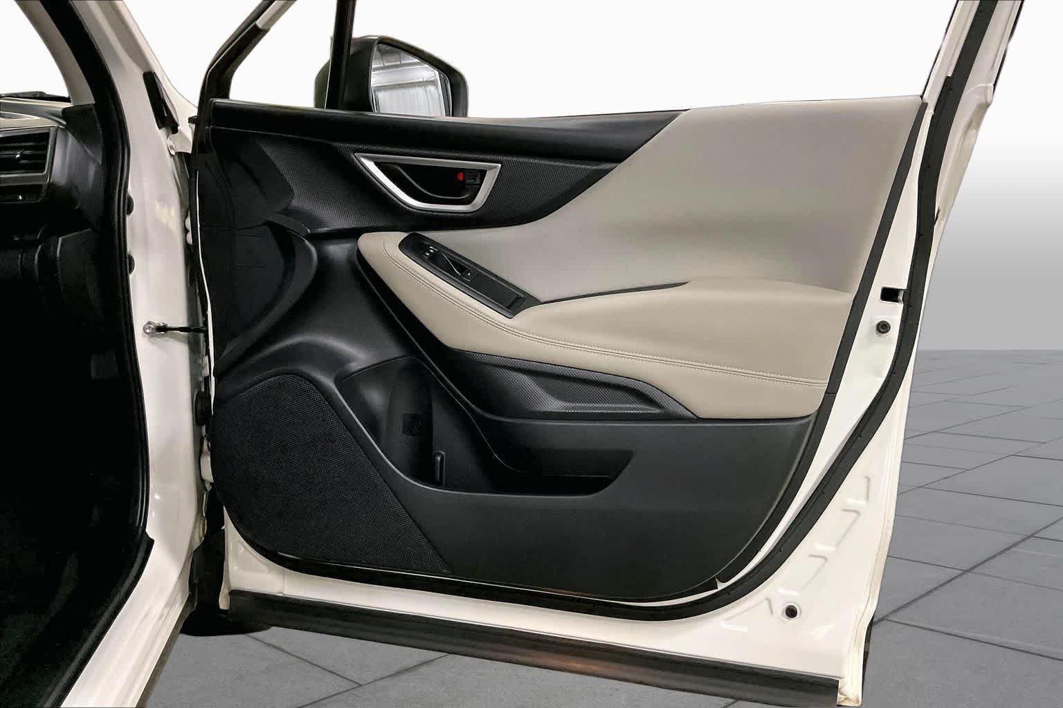 Used 2020 Crystal White Pearl Subaru  image 22