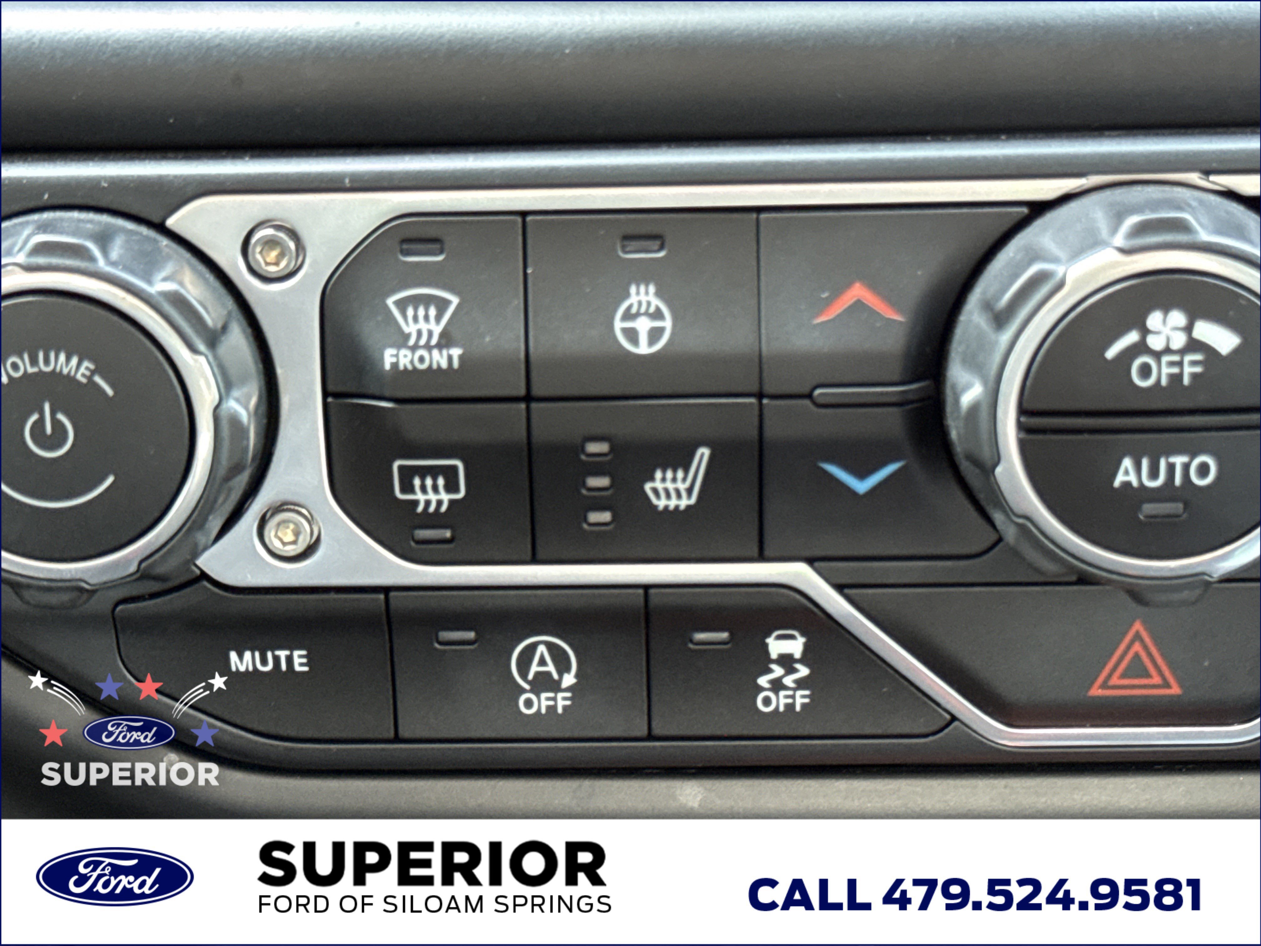 Used 2020 Black Clearcoat Jeep Overland 4WD image 20