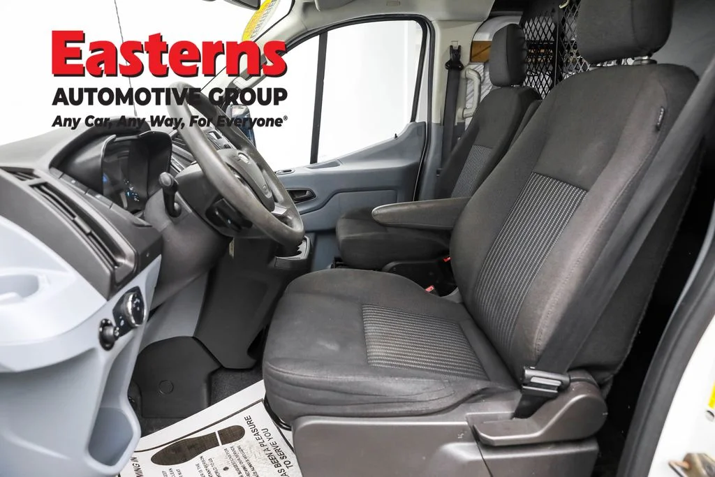 Used 2015 White Ford Base image 8