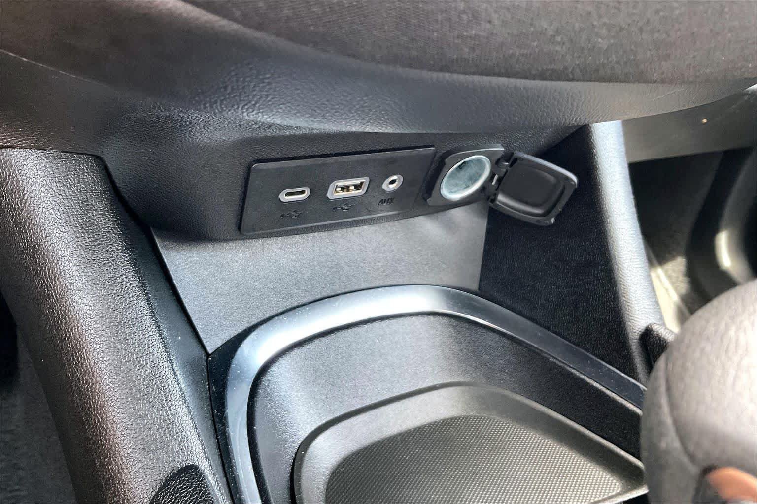 Used 2024 Sterling Gray Metallic Chevrolet LT image 31