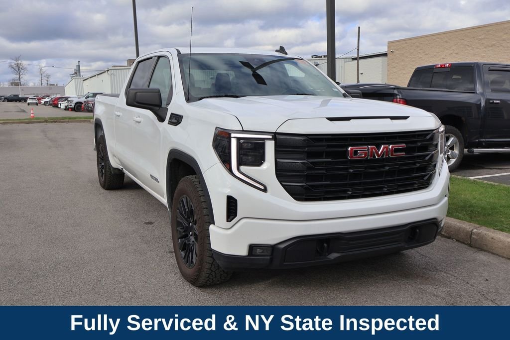 Used 2022 White GMC Elevation image 2