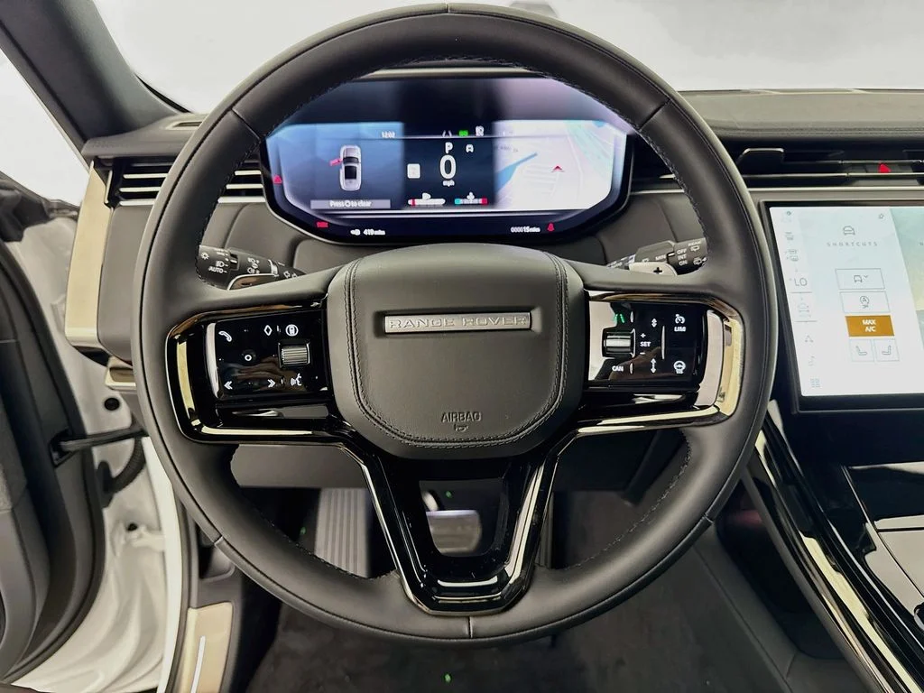 New 2026 Fuji White Land Rover Dynamic SE image 11