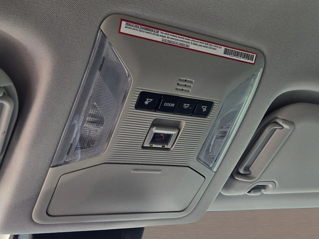 Used 2021 Silver Toyota XLE image 30