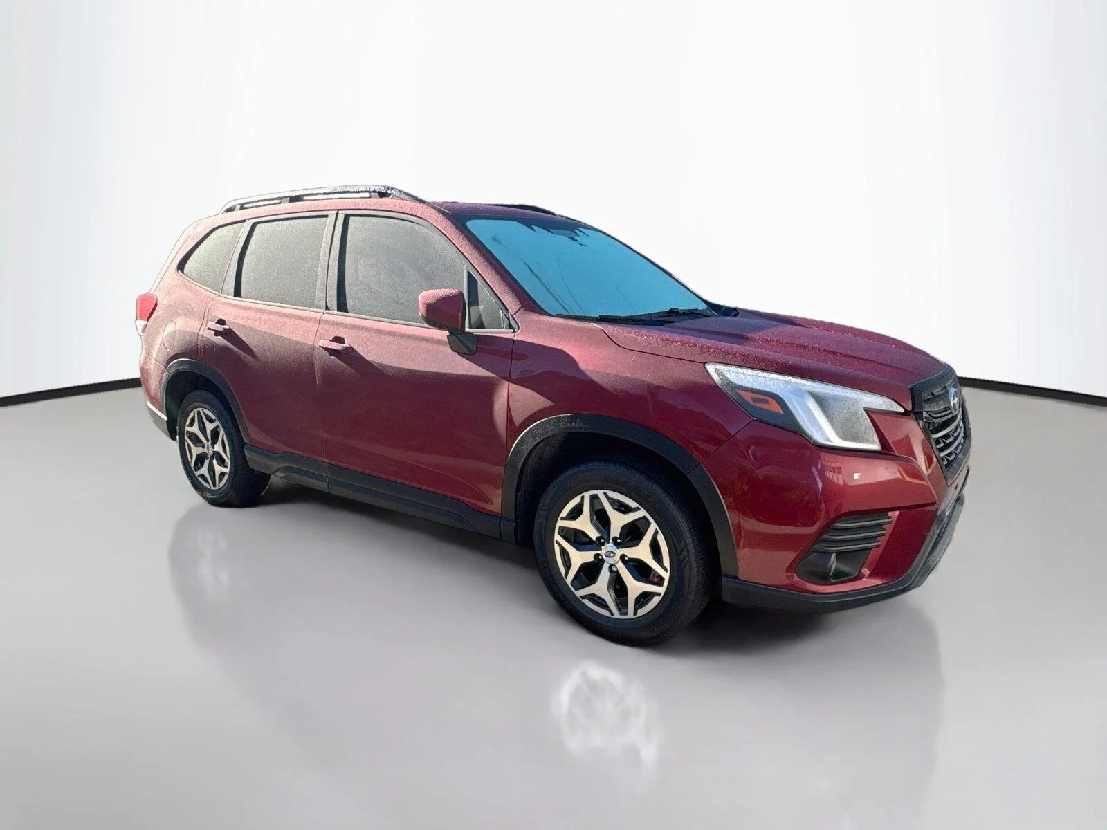 Used 2022 Crimson Red Pearl Subaru Premium image 3
