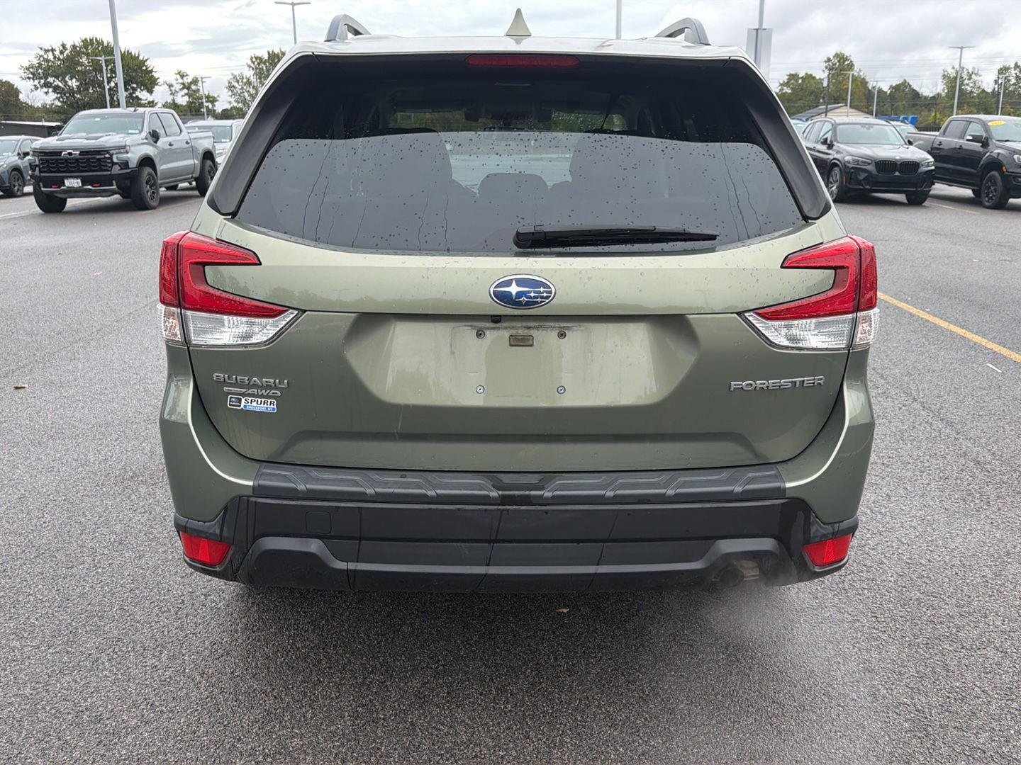 Used 2019 Jasper Green Metallic Subaru Premium image 4
