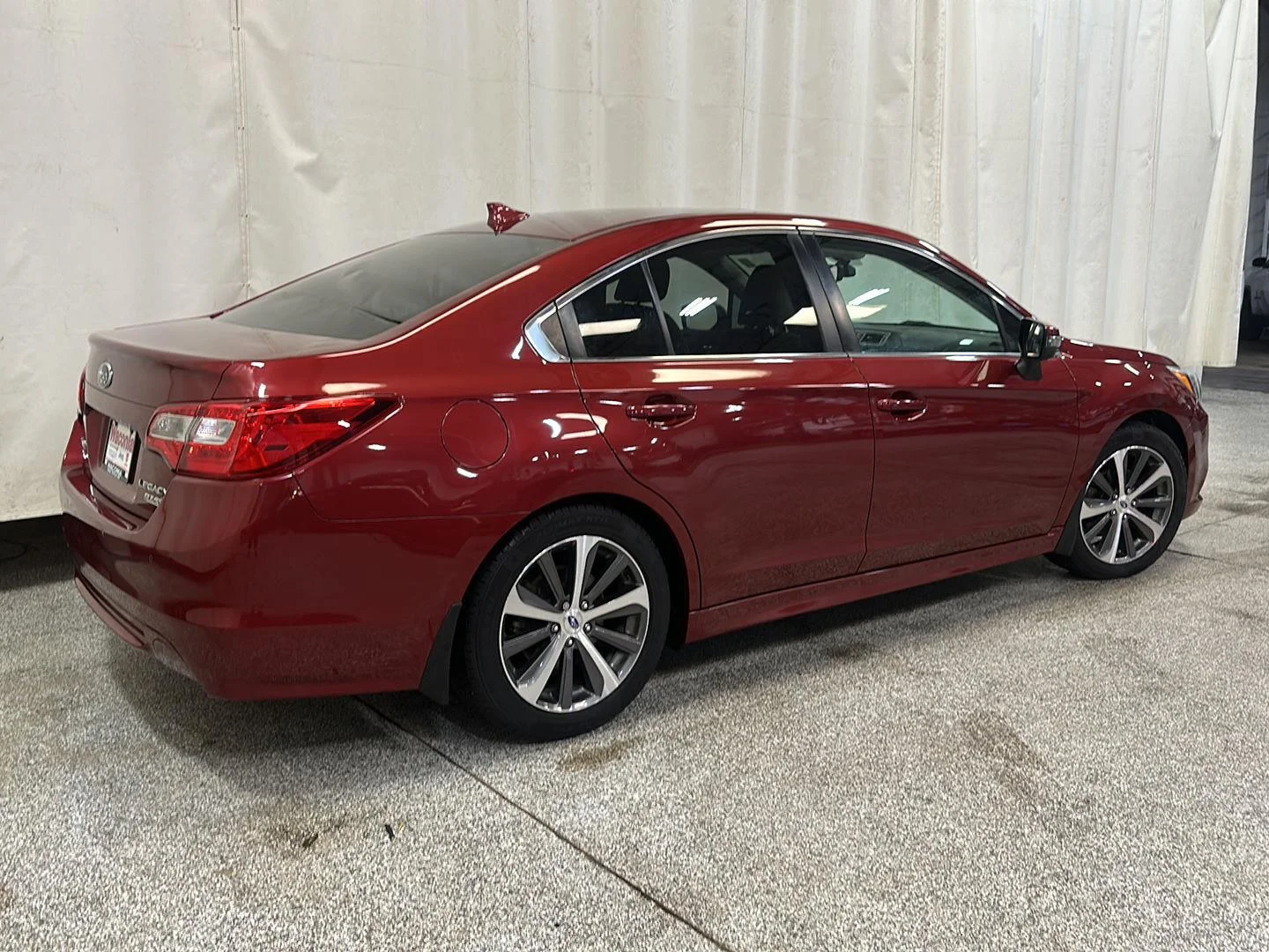 Used 2017 Venetian Red Pearl Subaru Limited image 5
