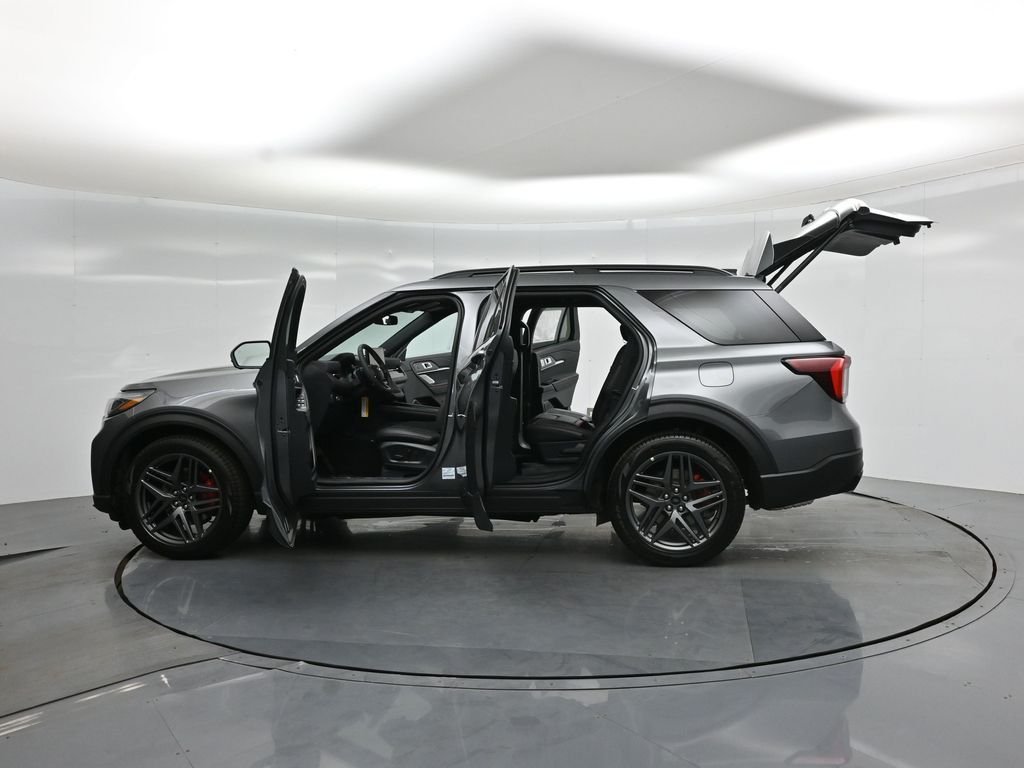 New 2026 Carbonized Gray Metallic Ford ST image 36
