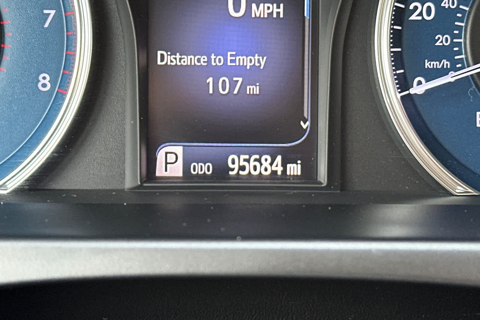 Used 2015 Blizzard Pearl Toyota XLE image 25