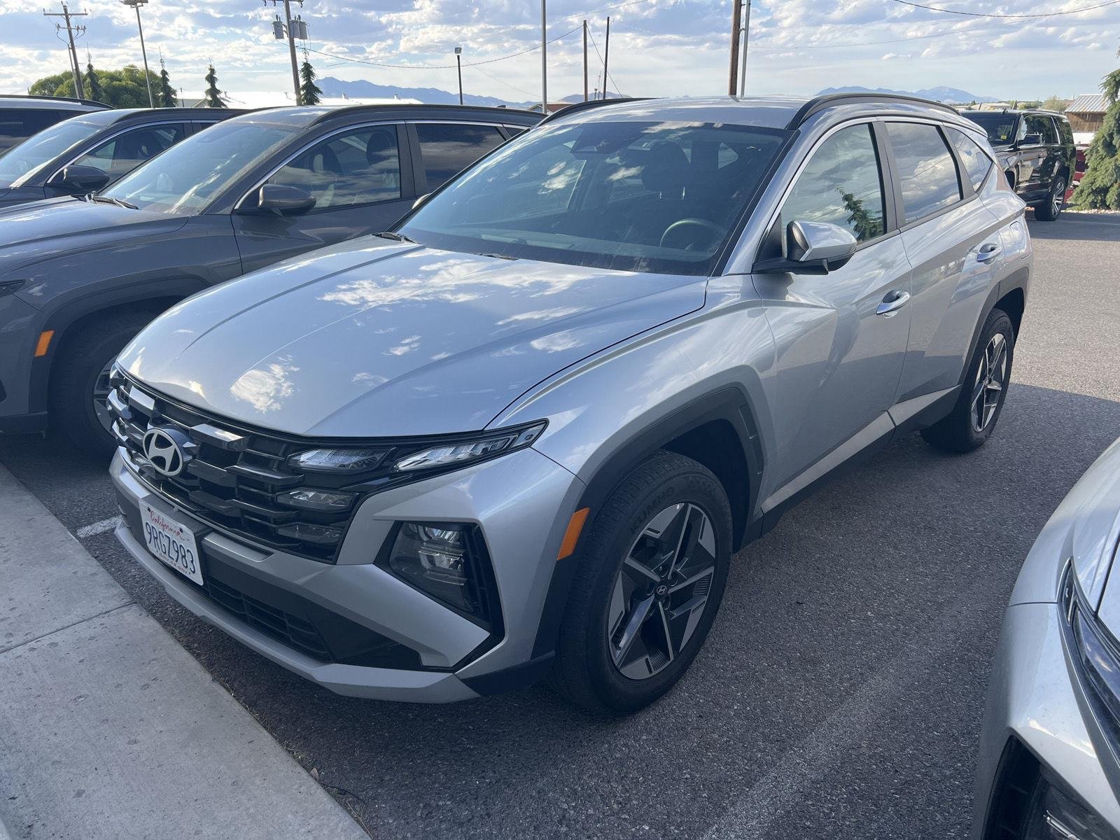 Used 2025 Shimmering Silver Hyundai SEL image 1