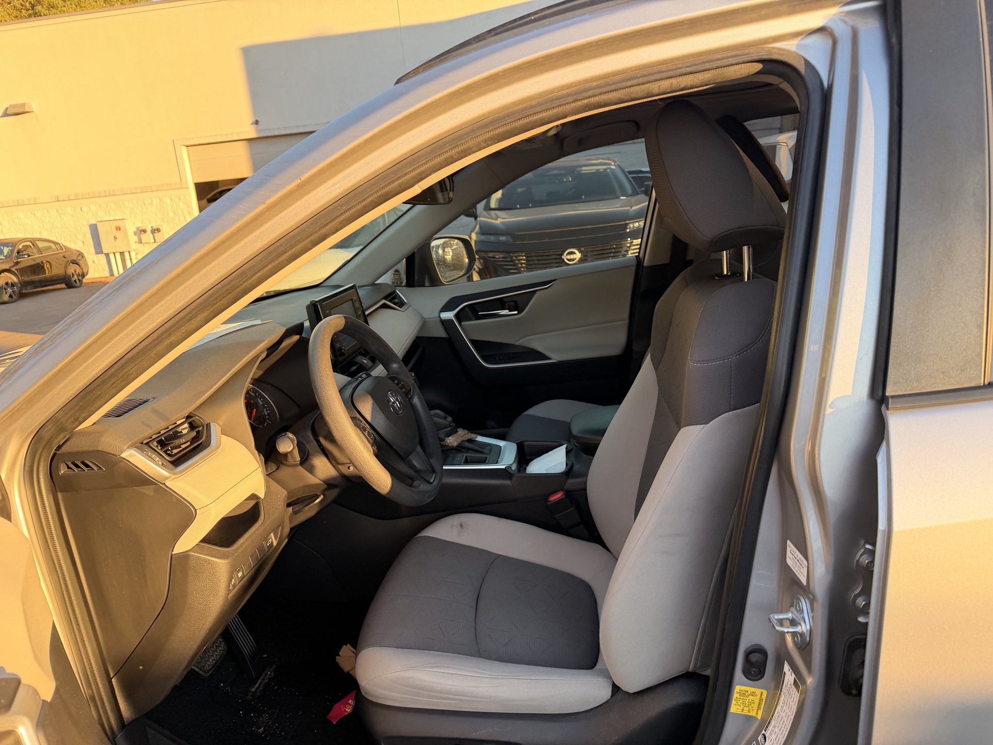 Used 2019 Silver Sky Metallic Toyota XLE image 5