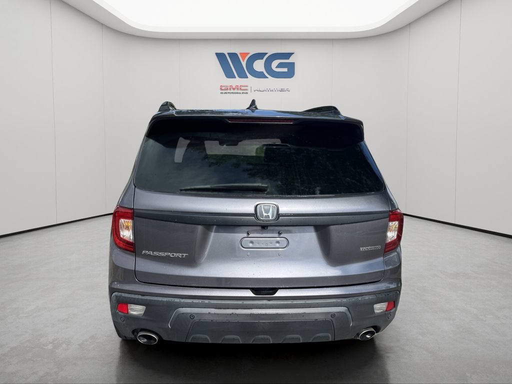 Used 2019  Honda Touring image 4