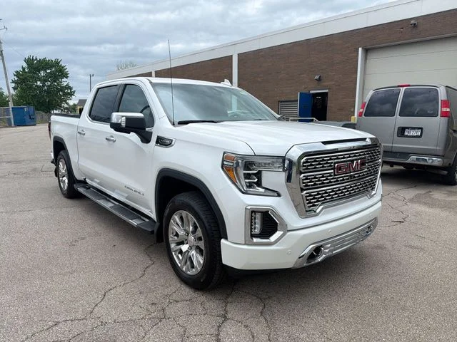 Used 2020 White GMC Denali image 11