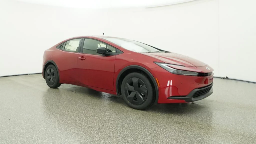 New 2026 Supersonic Red Toyota LE image 20