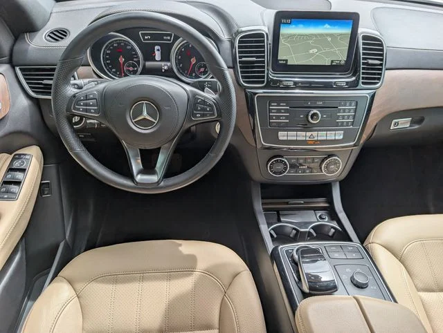 Used 2017 Polar White Mercedes-Benz GLS 450 image 12