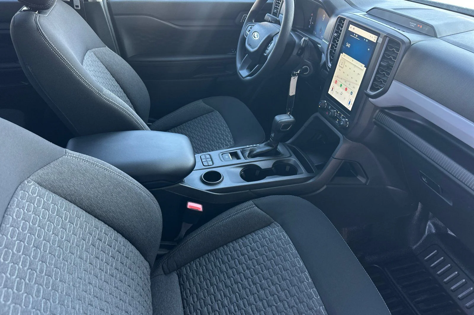 New 2026 Oxford White Ford XL image 11