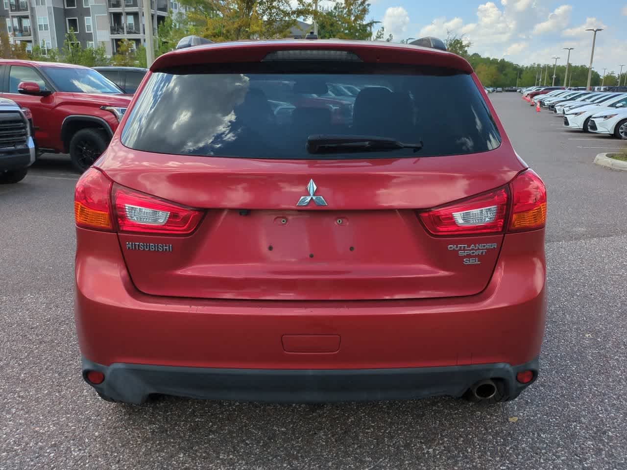 Used 2016 Rally Red Metallic Mitsubishi 2.4 SEL image 5