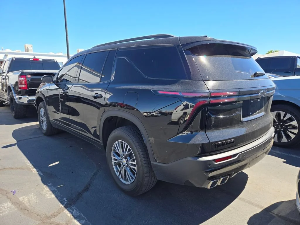 Used 2025 Mosaic Black Metallic Chevrolet LT image 3