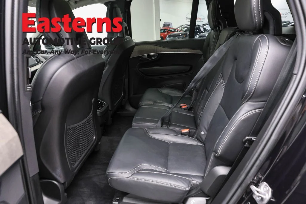 Used 2022 Black Volvo T6 Inscription image 21
