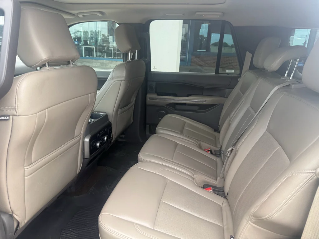 Used 2019 Ingot Silver Metallic Ford XLT image 11