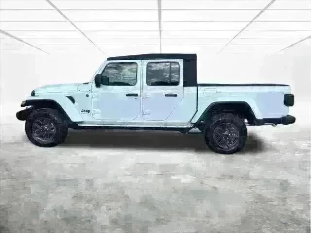 2025 Jeep Gladiator Sport S - Photo 7