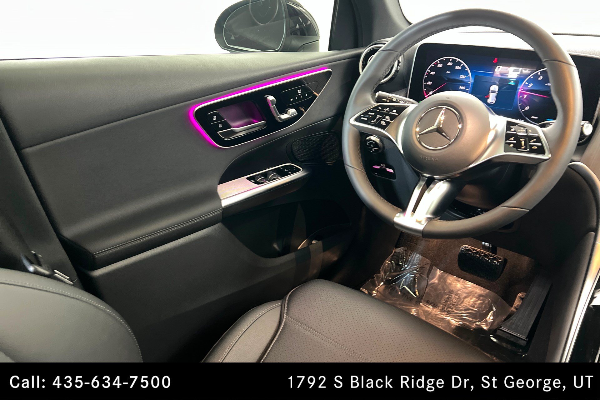 Certified Used 2026 Black Mercedes-Benz GLC 300 image 12
