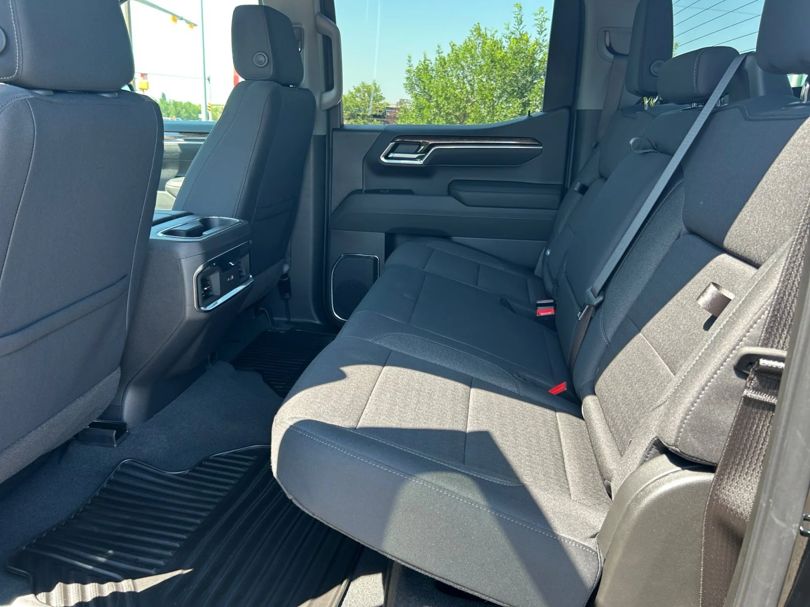 New 2026 Onyx Black GMC Elevation image 17